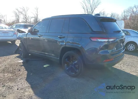 2023 Jeep Grand Cherokee Altitude 4X4 из США, поврежденный, VIN 1C4RJHAG5P8765635